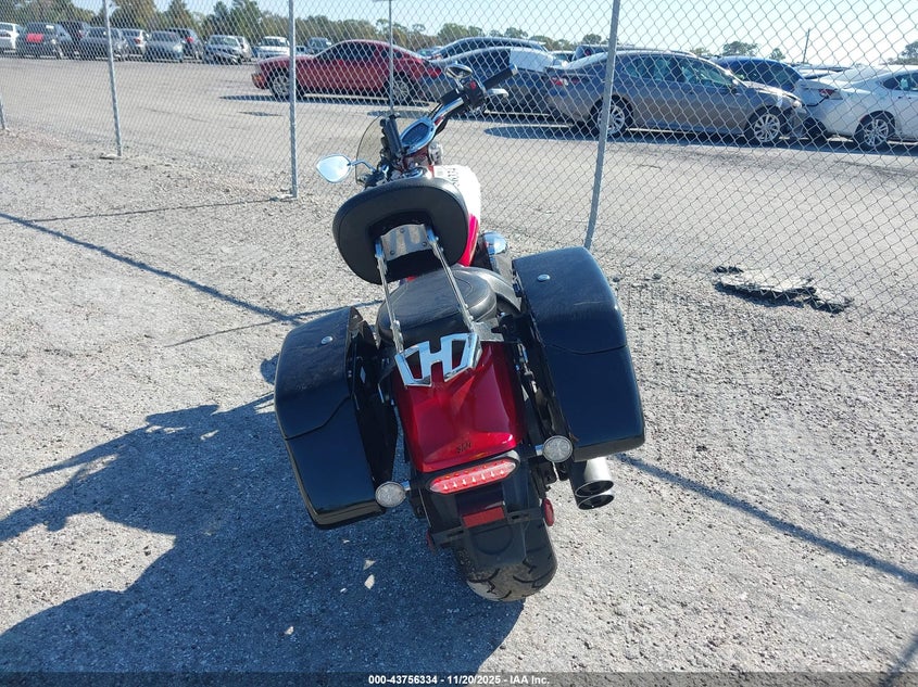 2015 Yamaha Xvs1300 Cu VIN: JYAVP33E8FA011479 Lot: 43756334