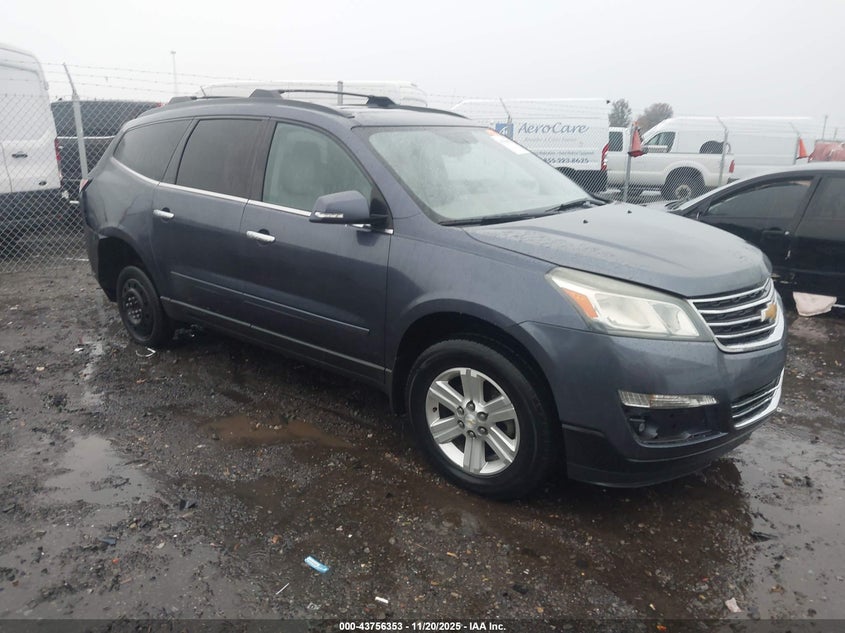 CHEVROLET TRAVERSE 2LT