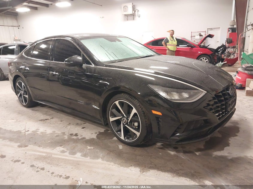 HYUNDAI SONATA SEL PLUS