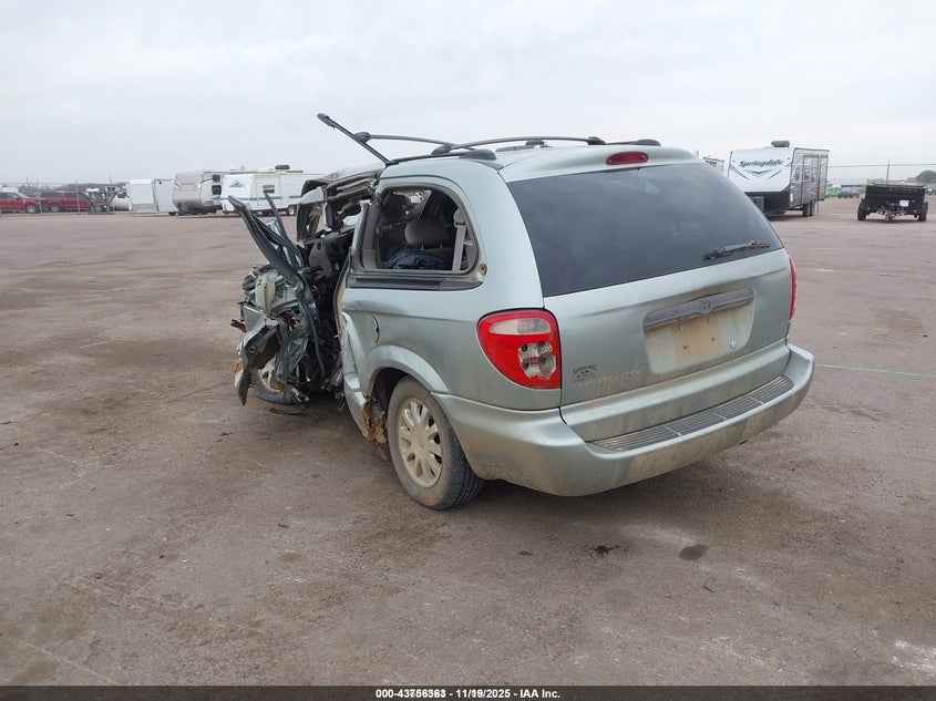 2003 Chrysler Town & Country Lxi