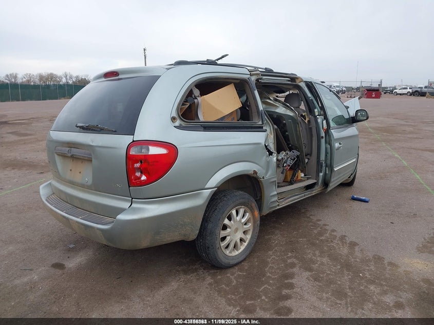 2003 Chrysler Town & Country Lxi