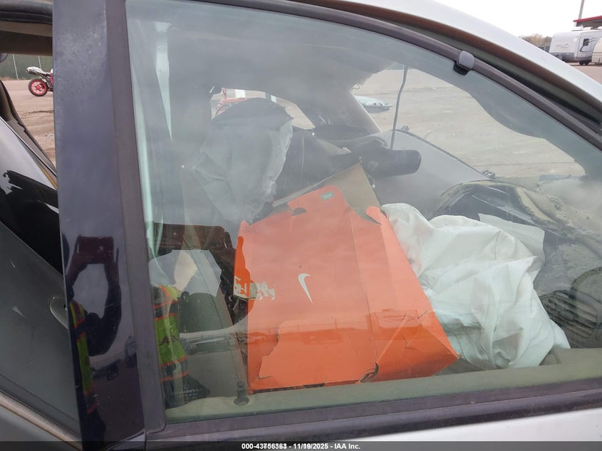 2003 Chrysler Town & Country Lxi