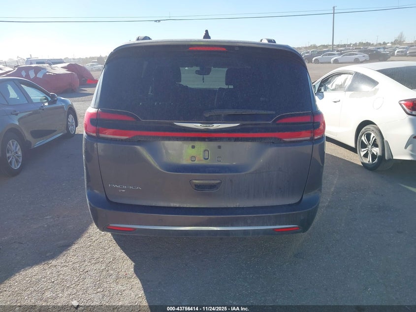 2022 Chrysler Pacifica Touring L VIN: 2C4RC1BG5NR147426 Lot: 43756414