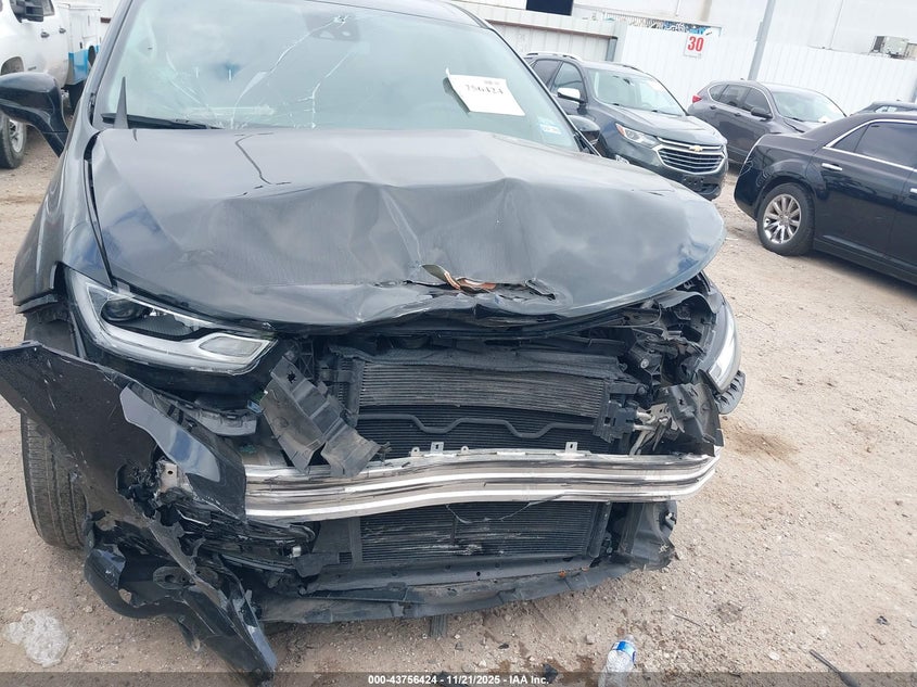 2024 Chrysler Pacifica Touring L VIN: 2C4RC1BG8RR139715 Lot: 43756424