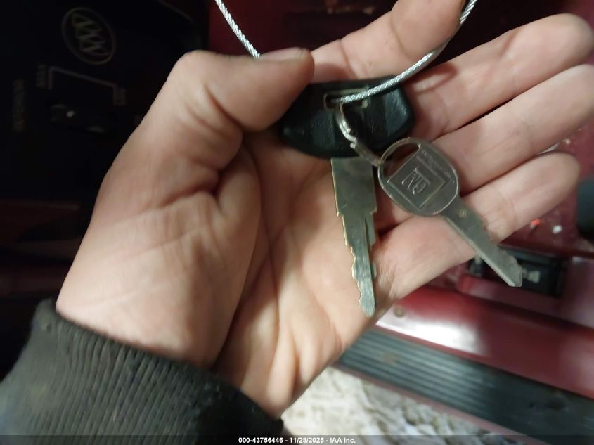 1993 Buick Skylark Custom VIN: 1G4NV543XPC300481 Lot: 43756446