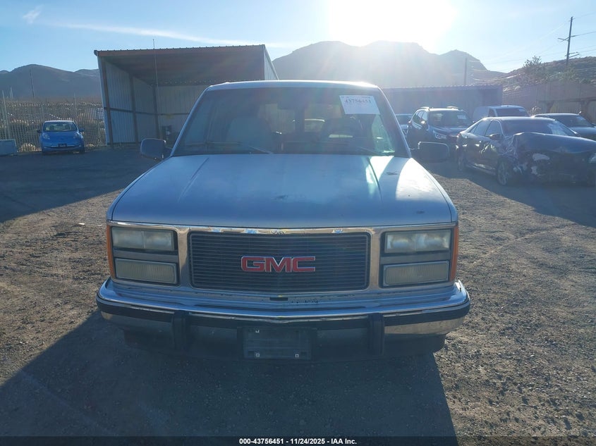 1993 GMC Suburban C1500 VIN: 1GKEC16K5PJ705896 Lot: 43756451