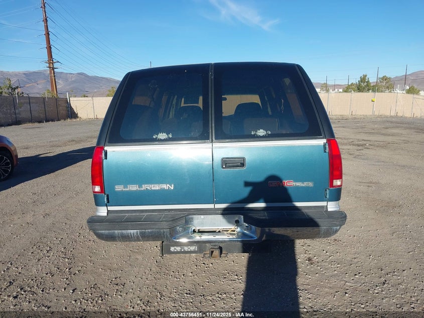 1993 GMC Suburban C1500 VIN: 1GKEC16K5PJ705896 Lot: 43756451