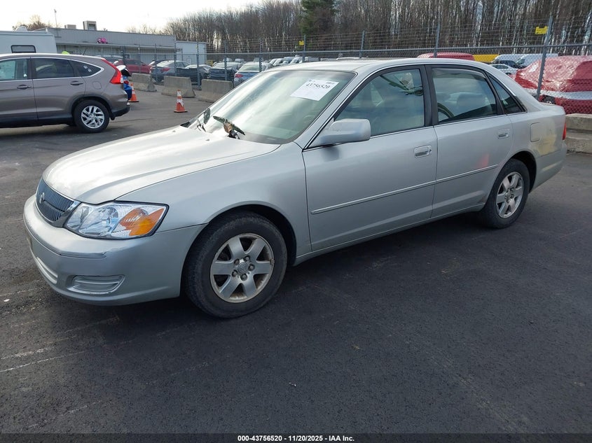 4T1BF28B51U145436 2001 TOYOTA AVALON photo no. 2