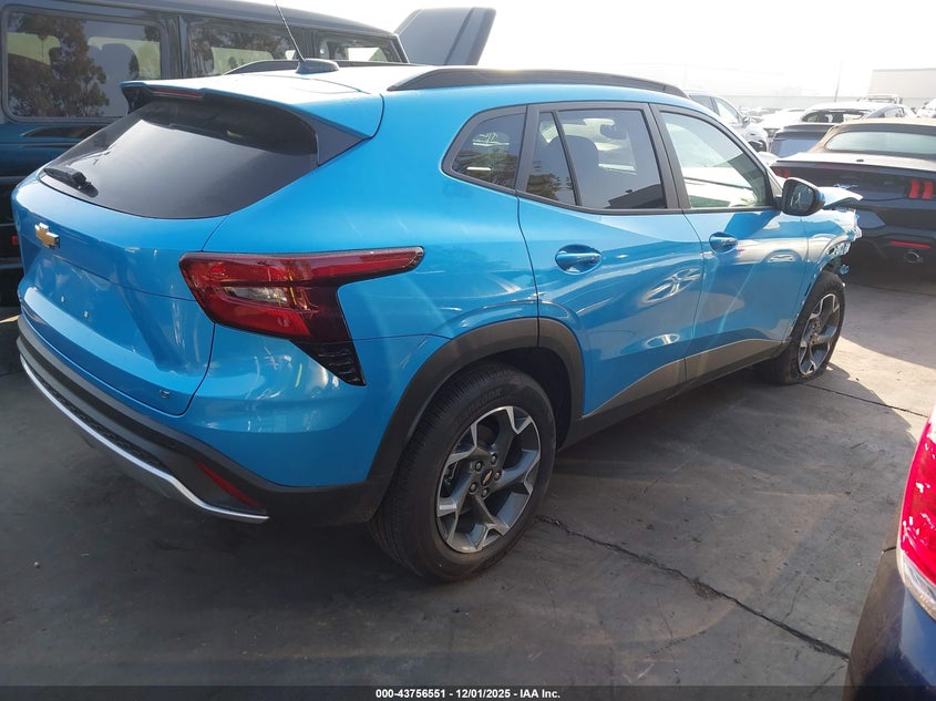 KL77LHEP0SC090145 2025 CHEVROLET TRAX photo no. 4