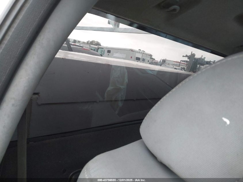 2011 Ford F-350 Chassis Xl VIN: 1FDRF3E61BEB16085 Lot: 43756555