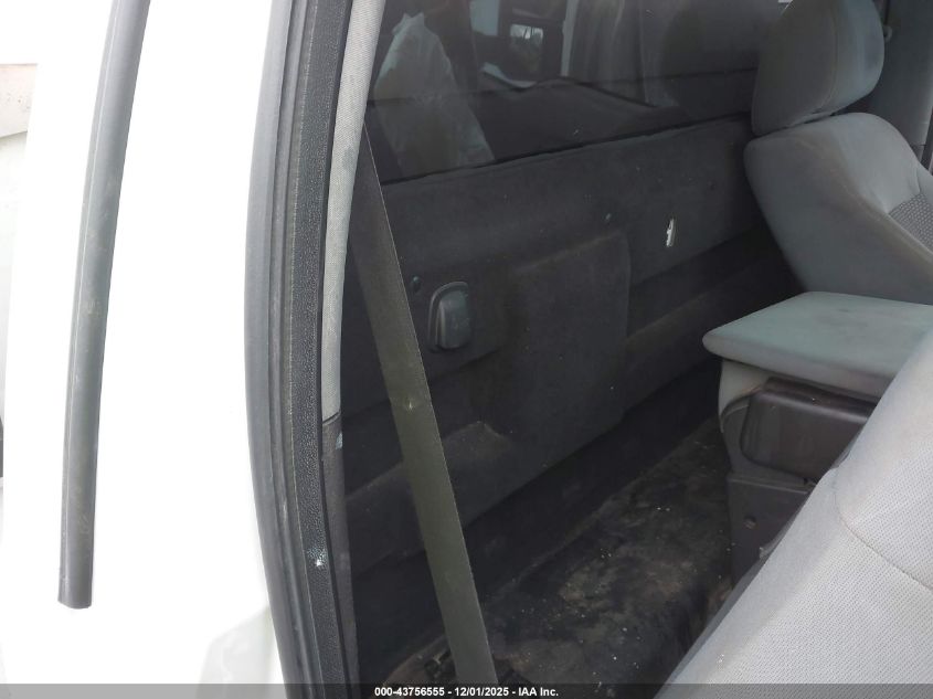 2011 Ford F-350 Chassis Xl VIN: 1FDRF3E61BEB16085 Lot: 43756555