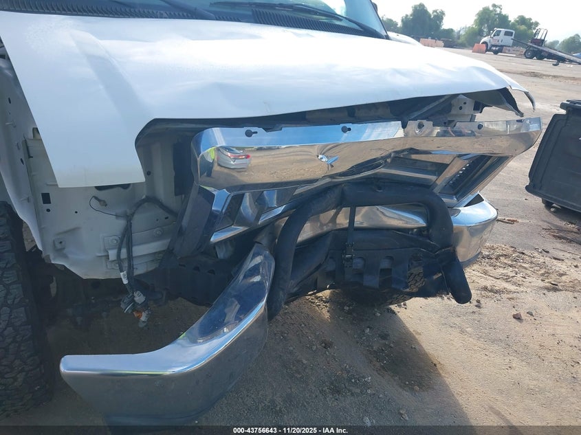 2011 Ford E-350 Super Duty Xlt VIN: 1FBNE3BL1BDB21961 Lot: 43756643