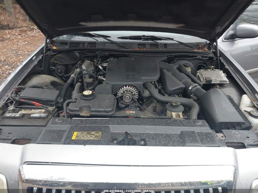 2006 Mercury Grand Marquis Gs VIN: 2MEFM74V76X611262 Lot: 43756644