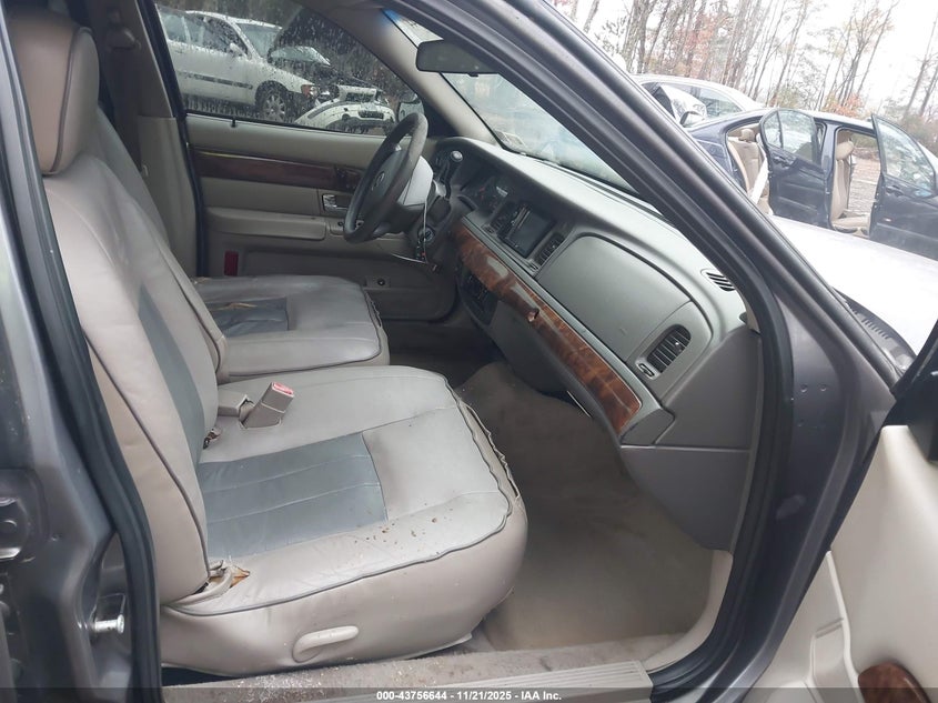 2MEFM74V76X611262 2006 MERCURY GRAND MARQUIS photo no. 5