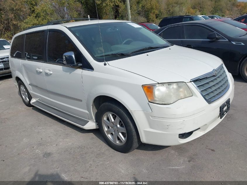 CHRYSLER TOWN & COUNTRY TOURING