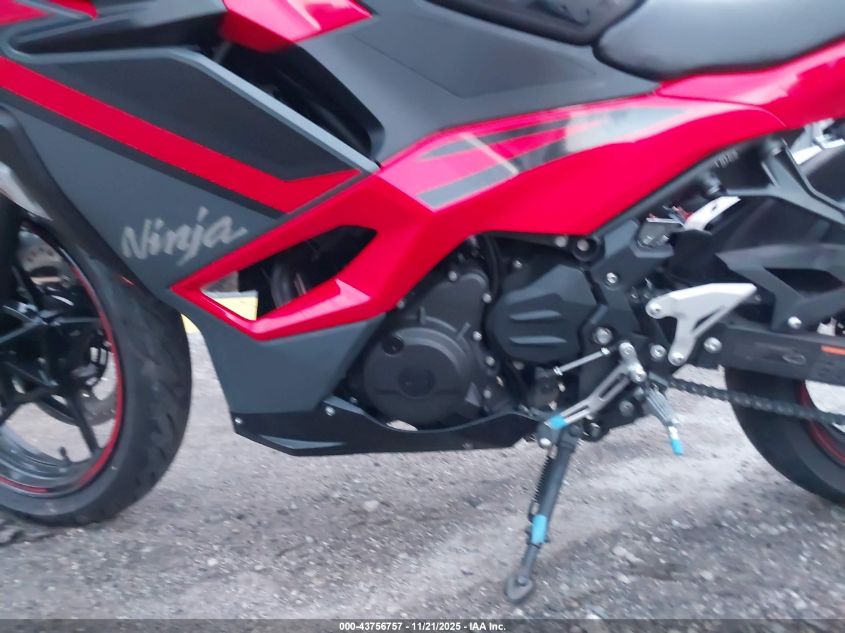 2025 Kawasaki Ex500 A/B VIN: ML5EXGJ10SDA72567 Lot: 43756757