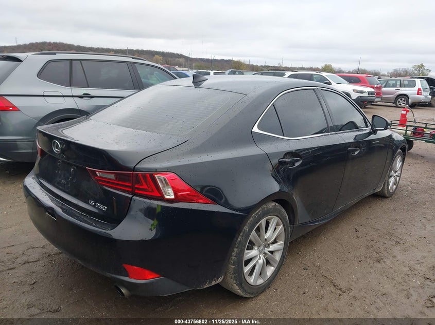 2015 LEXUS IS 250 auction photo 4