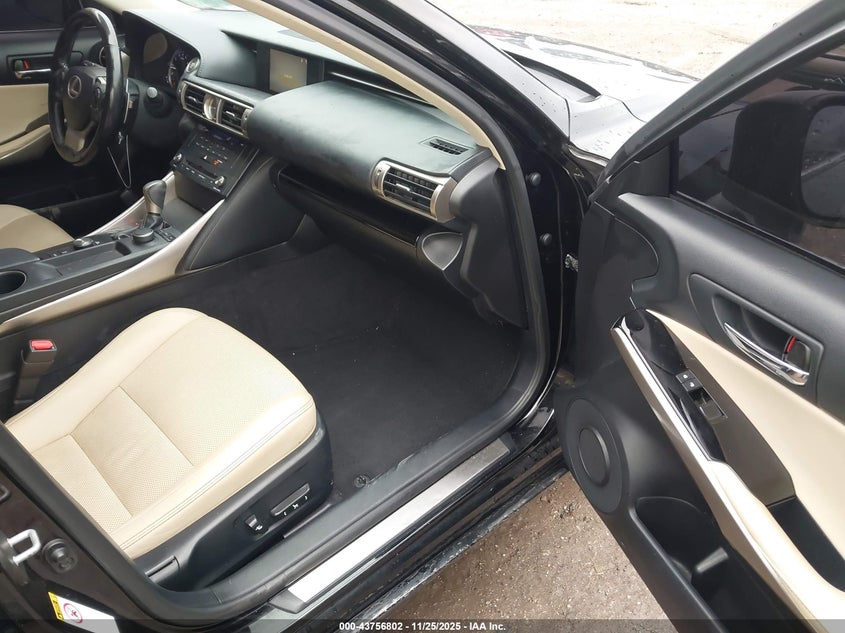 2015 LEXUS IS 250 auction photo 5