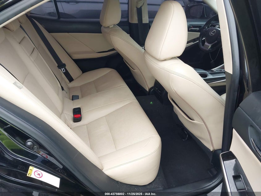2015 LEXUS IS 250 auction photo 8