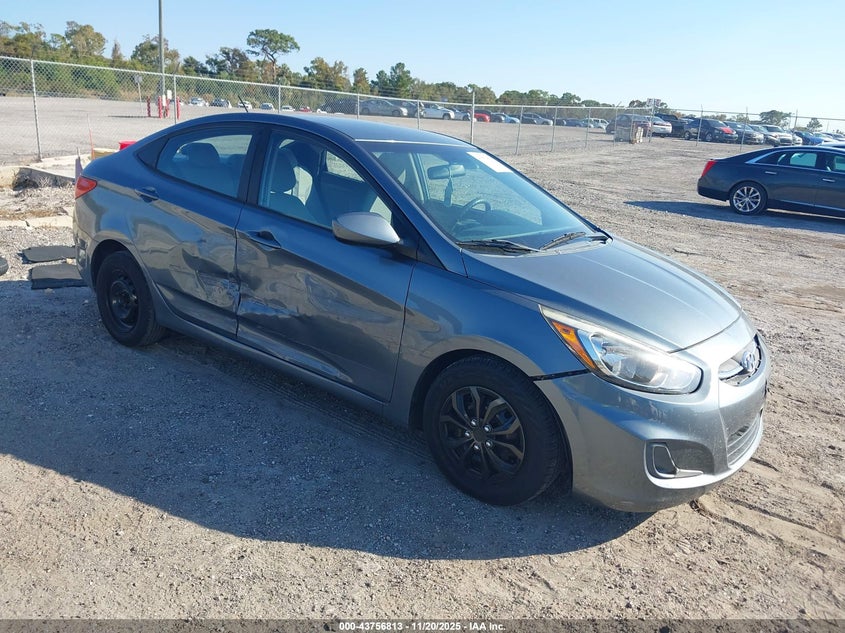 HYUNDAI ACCENT SE