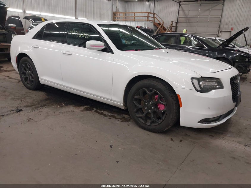 CHRYSLER 300S