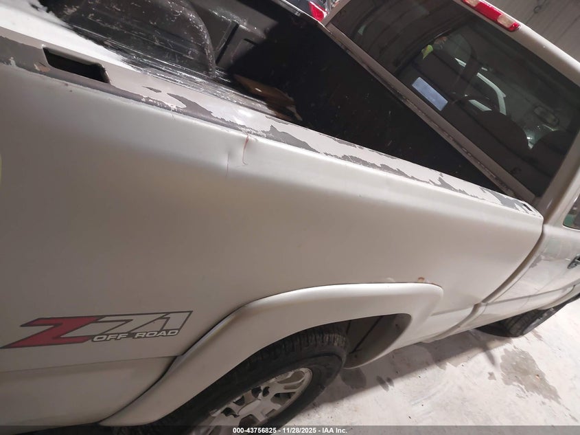 2005 GMC Sierra 1500 Sle VIN: 1GTEK19B85E295918 Lot: 43756825