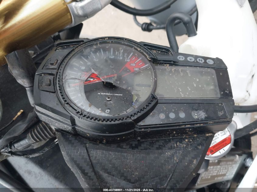 2022 Suzuki Gsx-R750 VIN: JS1GR7MAXN7100809 Lot: 43756901