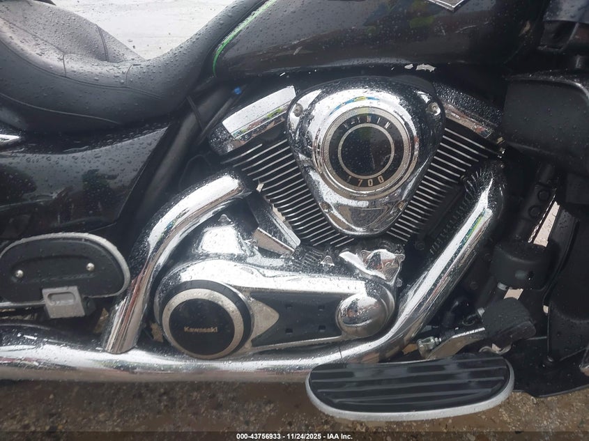 2015 Kawasaki Vn1700 B VIN: JKBVNRB11FA010269 Lot: 43756933