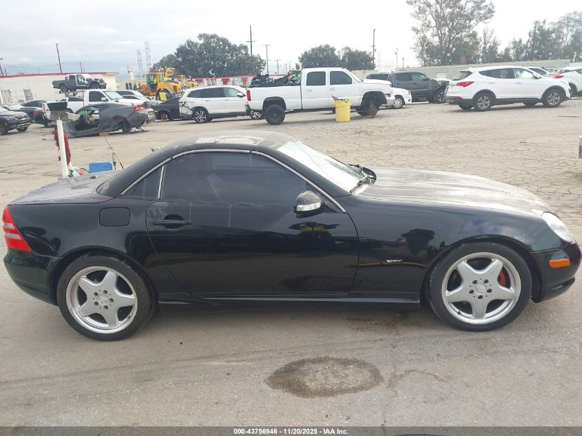 2001 Mercedes-Benz Slk 320 VIN: WDBKK65F71F223880 Lot: 43756946