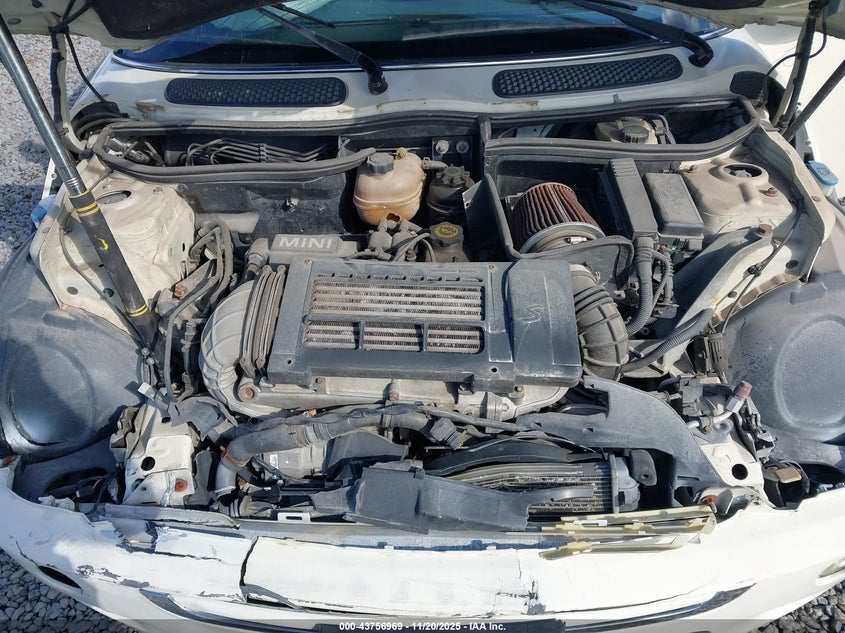 2005 Mini Cooper S VIN: WMWRE334X5TD91155 Lot: 43756969