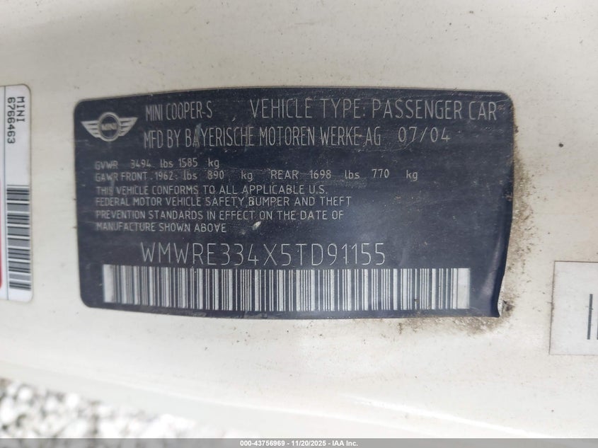 2005 Mini Cooper S VIN: WMWRE334X5TD91155 Lot: 43756969