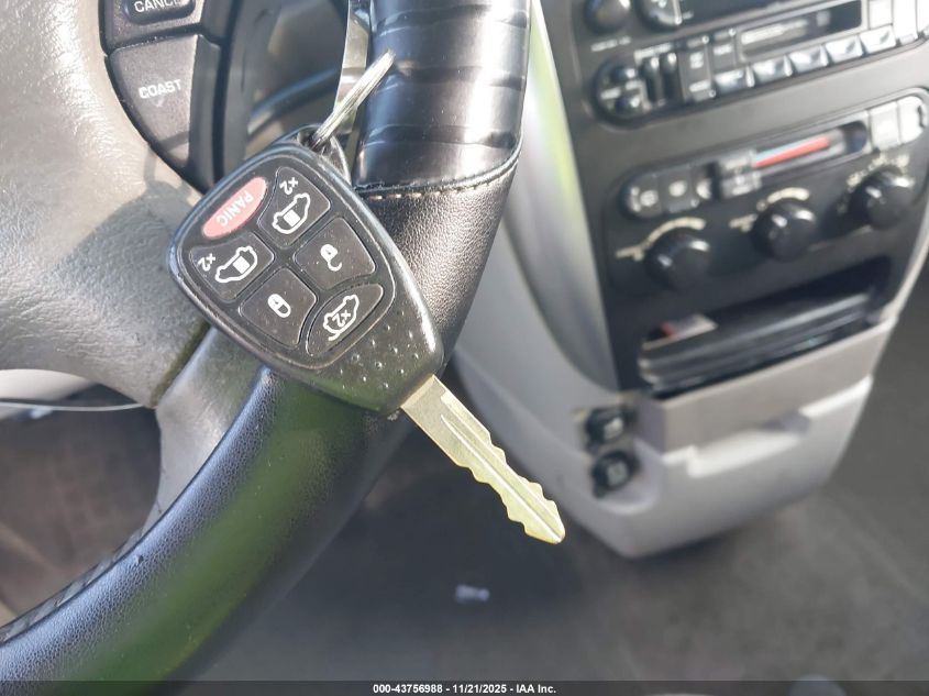 2007 Chrysler Town & Country Touring VIN: 2A4GP54L87R184769 Lot: 43756988