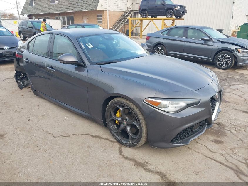 ALFA ROMEO GIULIA SPORT AWD