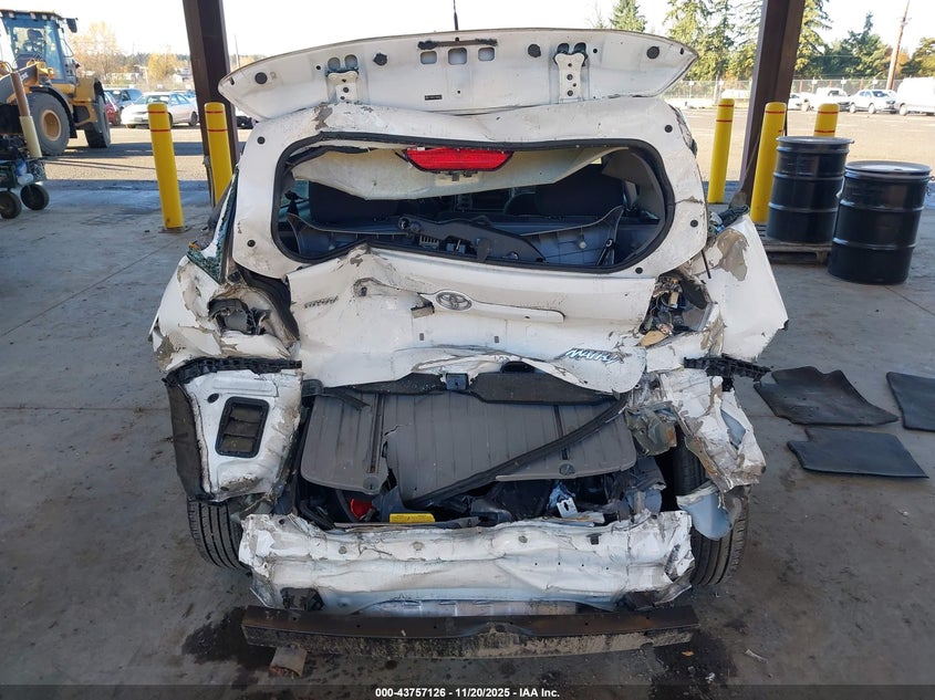 2007 Toyota Matrix VIN: 2T1KR32E17C656135 Lot: 43757126