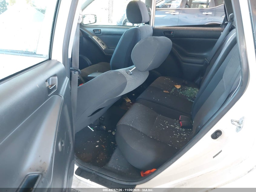 2007 Toyota Matrix VIN: 2T1KR32E17C656135 Lot: 43757126