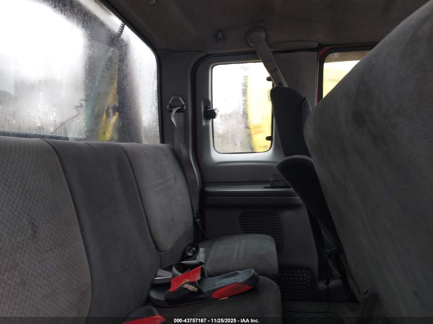 2004 Ford F650 Super Duty VIN: 3FRNX652X4V604380 Lot: 43757167