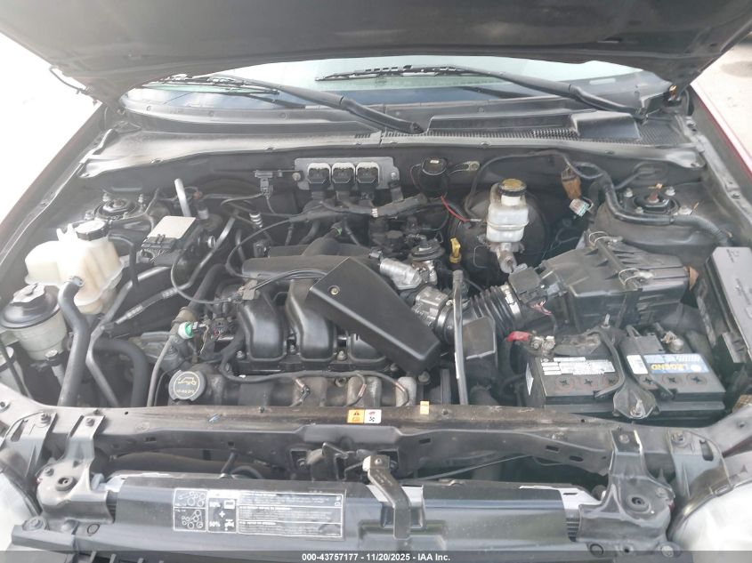 2005 Ford Escape Xlt VIN: 1FMCU03105DA26924 Lot: 43757177