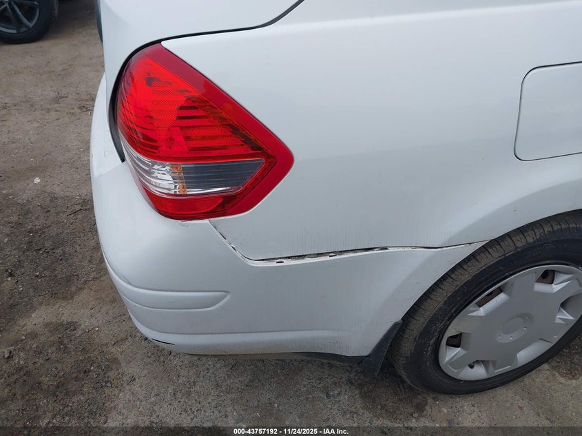 2007 Nissan Versa 1.8S VIN: 3N1BC11E37L444506 Lot: 43757192