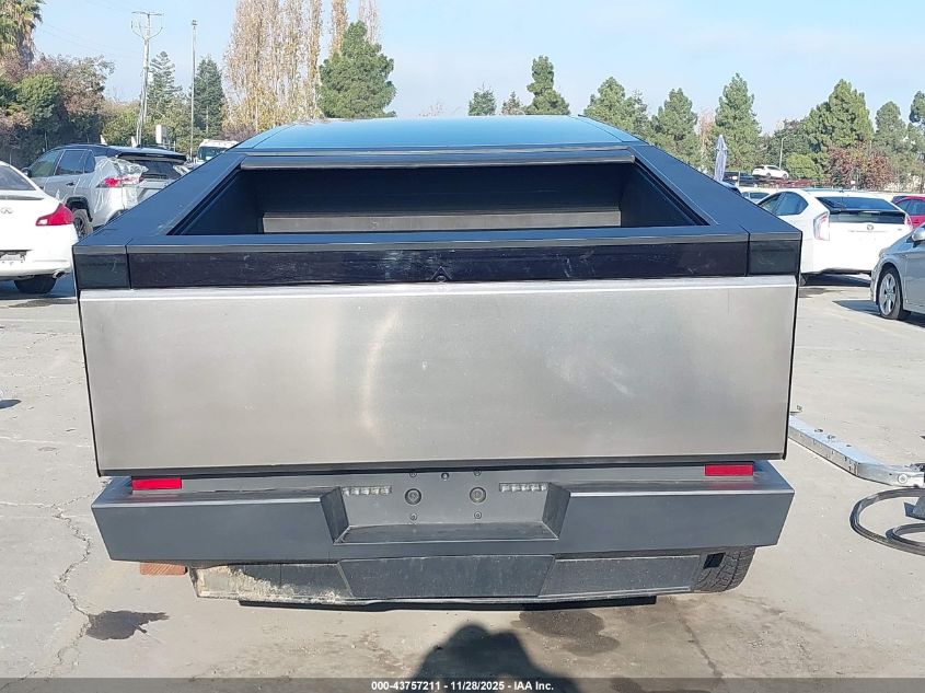 2025 Tesla Cybertruck VIN: 7G2CEHED8SA067906 Lot: 43757211