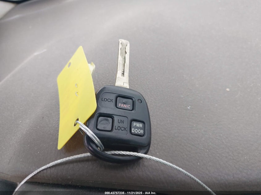 2005 Lexus Rx 330 VIN: JTJGA31UX50049192 Lot: 43757235