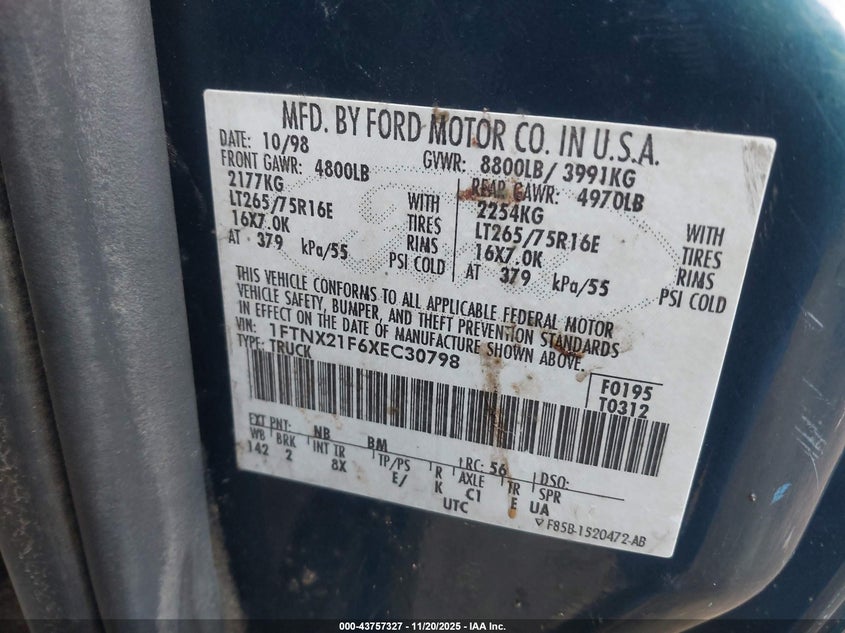1999 Ford F-250 Lariat/Xl/Xlt VIN: 1FTNX21F6XEC30798 Lot: 43757327