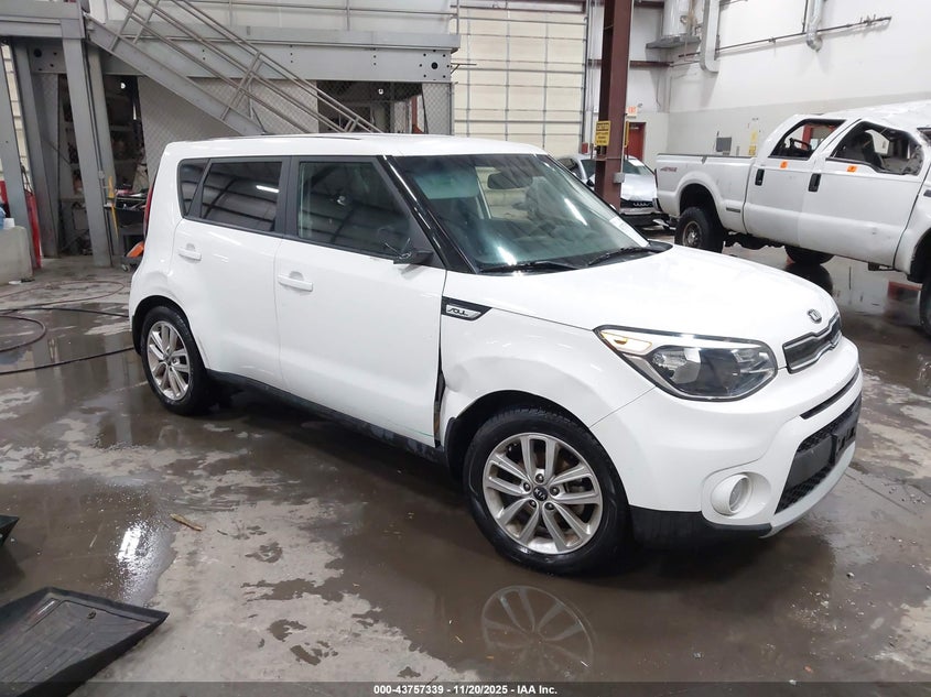 KIA SOUL +