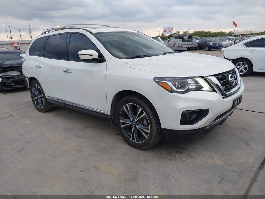 NISSAN PATHFINDER PLATINUM