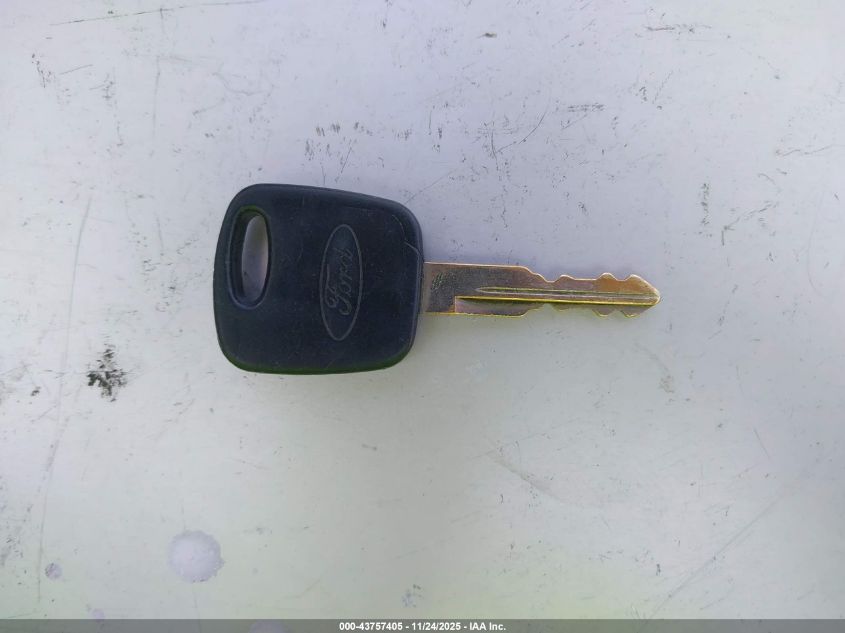 2002 Ford Mustang Gt VIN: 1FAFP42XX2F235356 Lot: 43757405