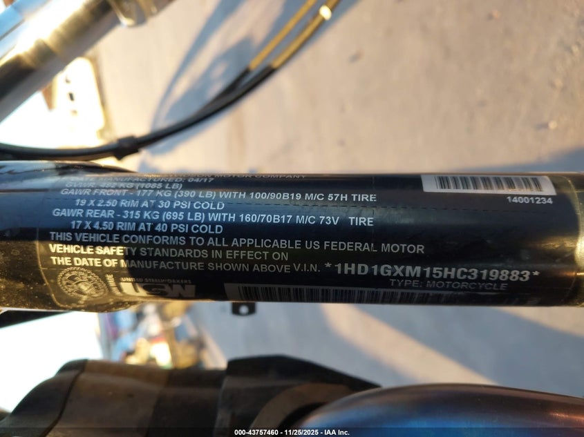 2017 Harley-Davidson Fxdb Dyna Street Bob VIN: 1HD1GXM15HC319883 Lot: 43757460