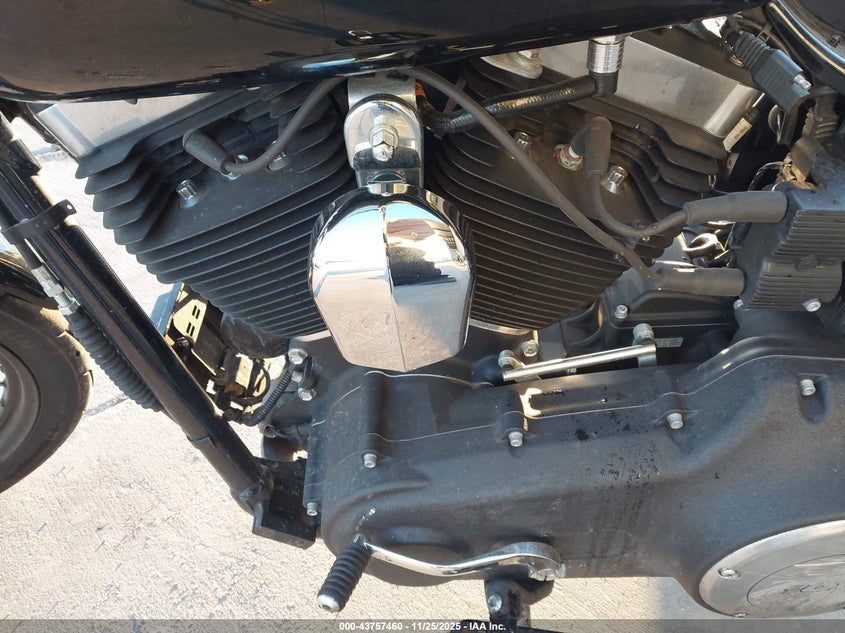 2017 Harley-Davidson Fxdb Dyna Street Bob VIN: 1HD1GXM15HC319883 Lot: 43757460