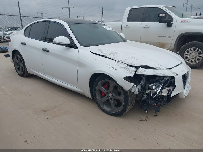 ALFA ROMEO GIULIA RWD