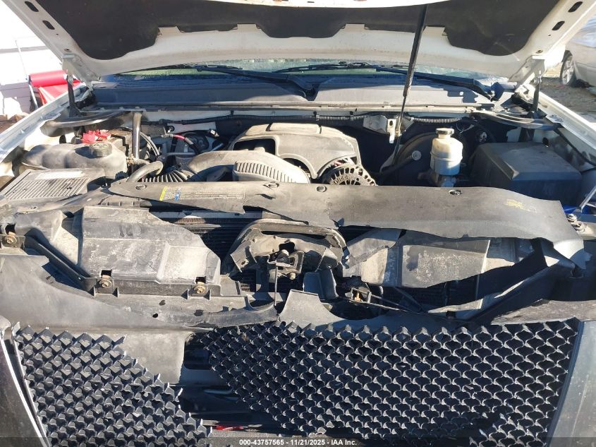 2009 Cadillac Escalade Standard VIN: 1GYFK23249R122120 Lot: 43757565