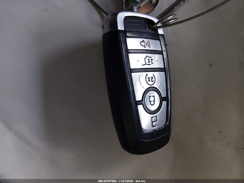 2021 Ford Escape Sel VIN: 1FMCU0H60MUB05836 Lot: 43757584