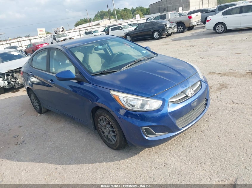 HYUNDAI ACCENT SE